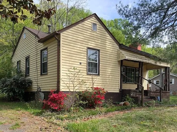 3707 Herbin St, Greensboro, NC 27407