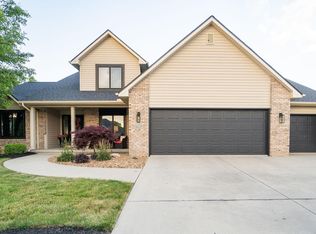 1607 Brook Ct, Ossian, IN 46777