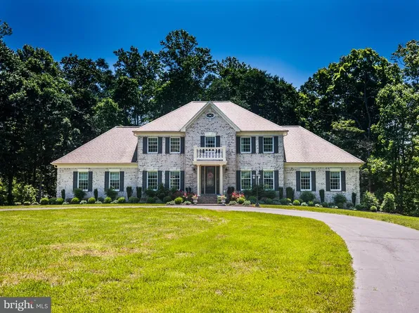 12755 Amberleigh Ln, La Plata, MD 20646