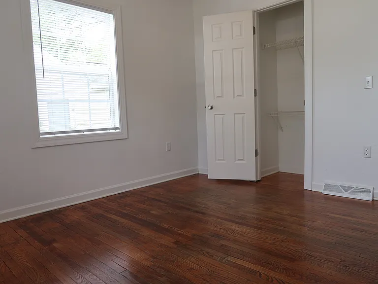 2144 Continental St — Photo 6