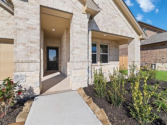 3rd image of 21518 Carbone Ln