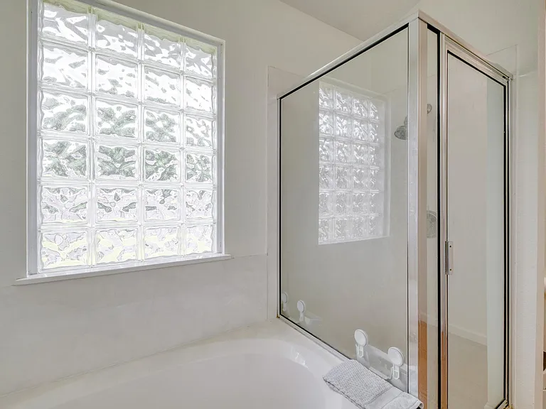 436 Grey Feather Ct — Photo 16