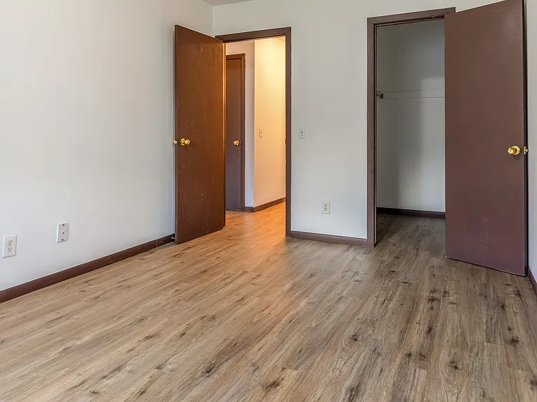2505 Monterey Dr #8 — Photo 11