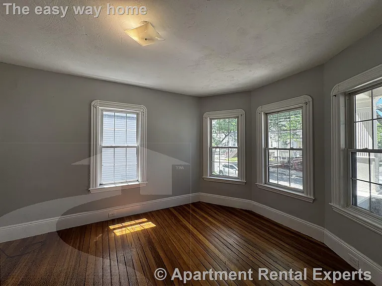 51 Glendale St #2 — Photo 6