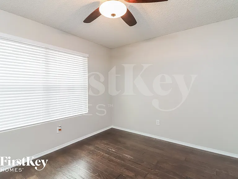 6200 Winnebago Ct — Photo 12