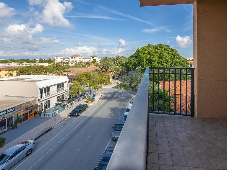 511 Lucerne Ave #401 — Photo 25