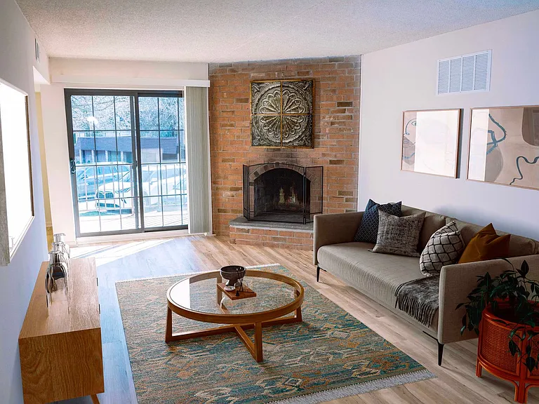 La Maison Apartments — Photo 9