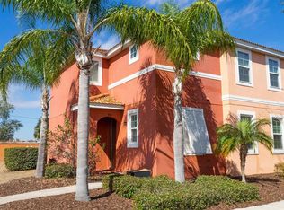 900 Las Fuentes Dr, Kissimmee, FL 34746