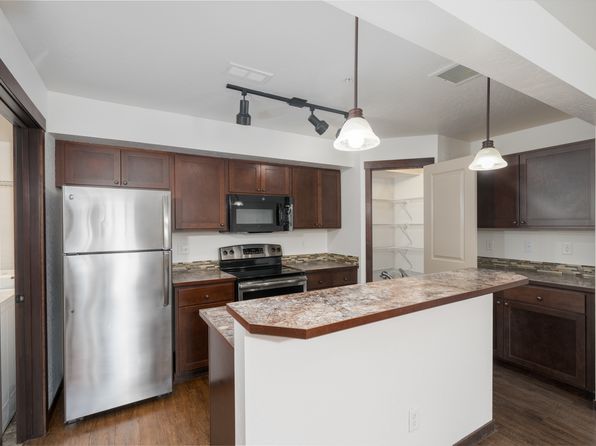 1605 N River Ridge Blvd APT 19-204