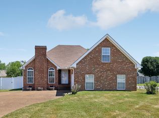 1205 Hunters Point Ln, Spring Hill, TN 37174
