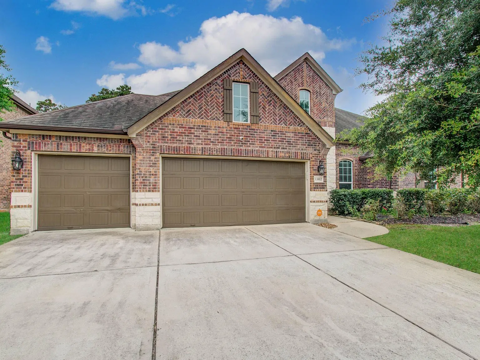 4 bed, 3.5 bath, 3054 sqft, $3,600 — Photo 2