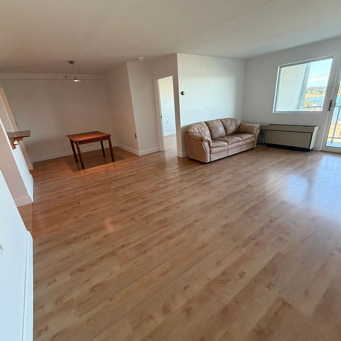 2 bed, 2.0 bath, 1069 sqft, $2,500 — Photo 1