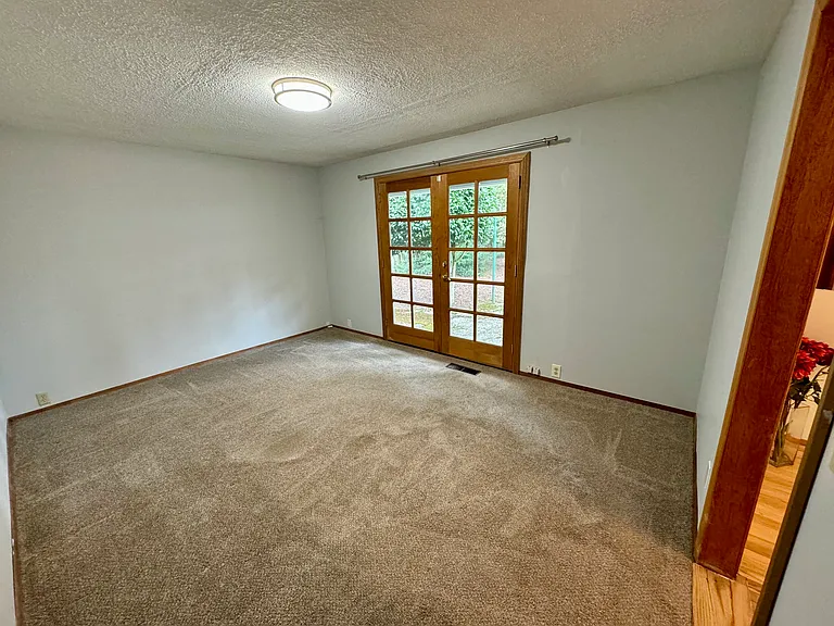 5626 SW Fernbrook Way — Photo 16