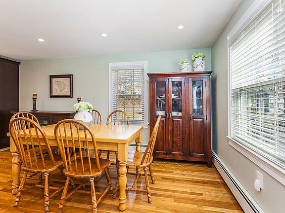 4th image of 66 Pine Hill Rd