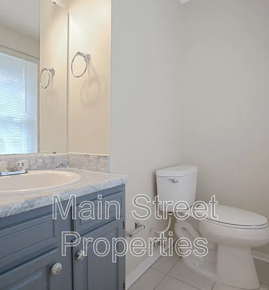 3323 Kingswood Ct #D10 — Photo 9