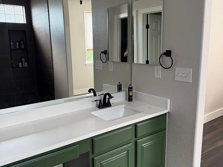 204 Straw Ct — Photo 10