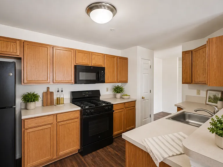Spring Creek Apartments — Photo 187