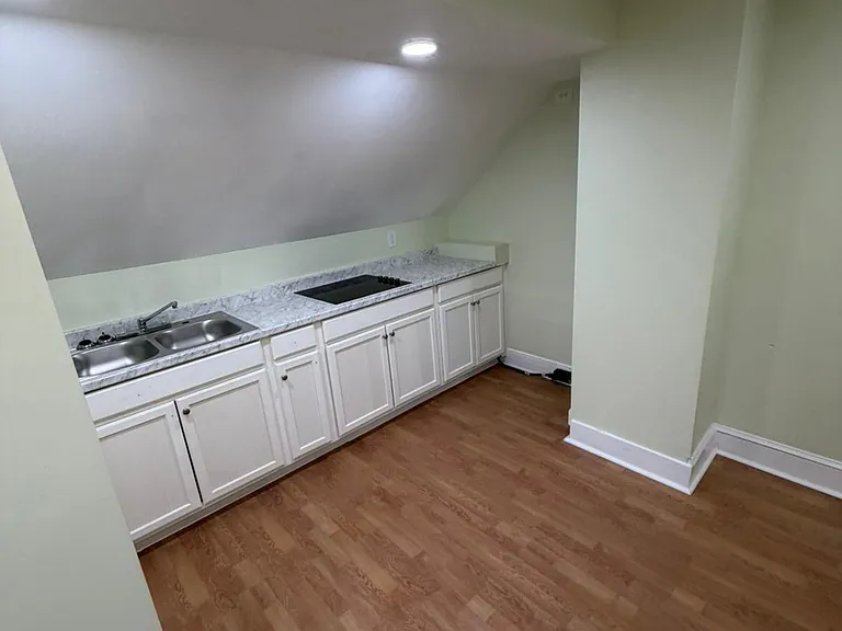 435 N High St #2 — Photo 1