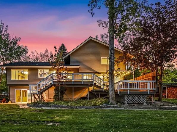 1176 NE Barnes Rd, Prineville, OR 97754
