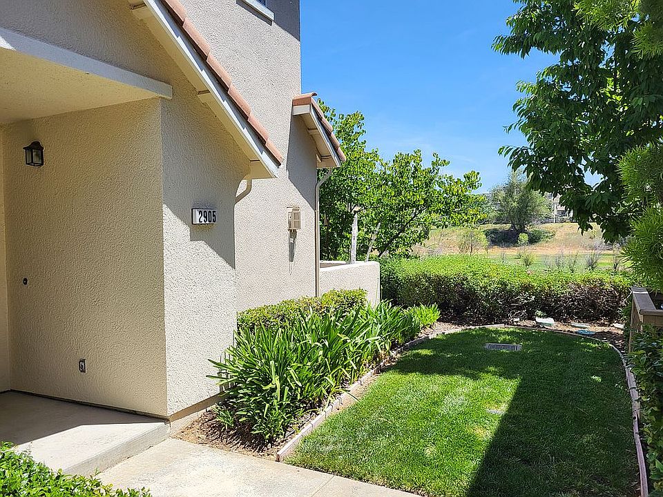 1st image of 2905 Esplanade Cir