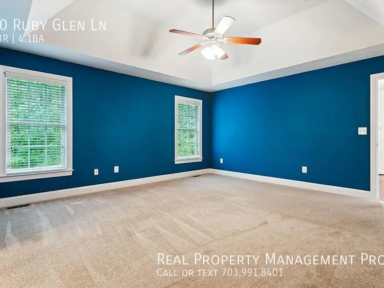 70 Ruby Glen Ln — Photo 34