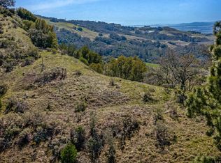 6048 Hyland Way, Penngrove, CA 94951