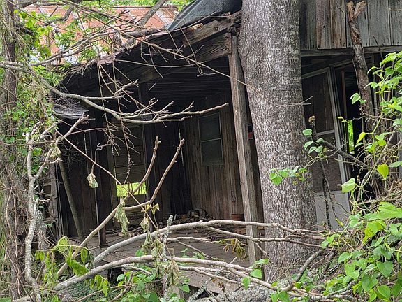 4th image of 118 County Road 5239