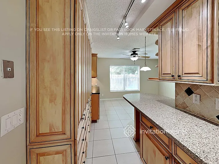 12169 Sycamore Ln — Photo 7