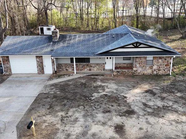 16 Stoneybrook Ln, Searcy, AR 72143