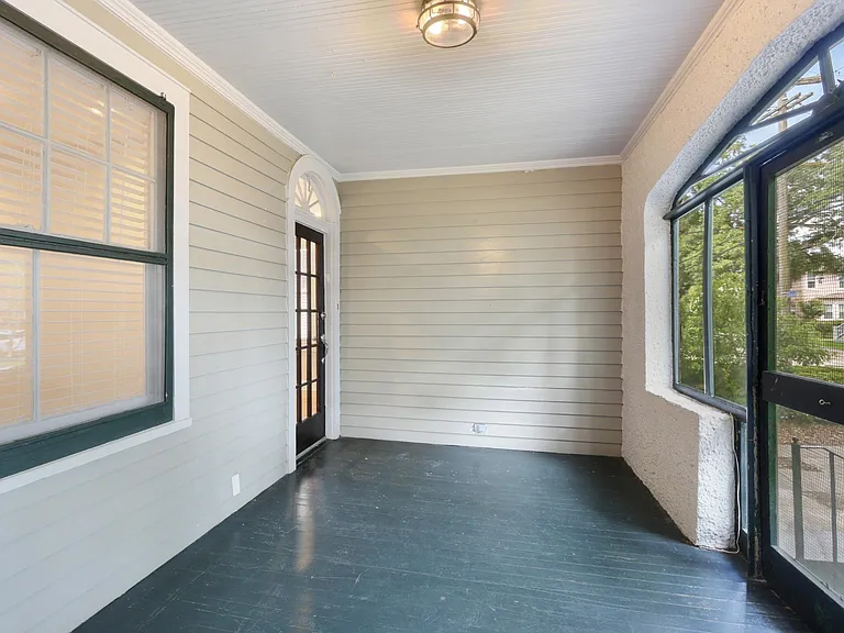 1932 Audubon St — Photo 2