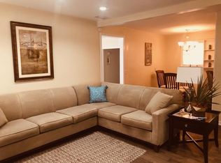 902 Locksley Dr, Charleston, SC 29407