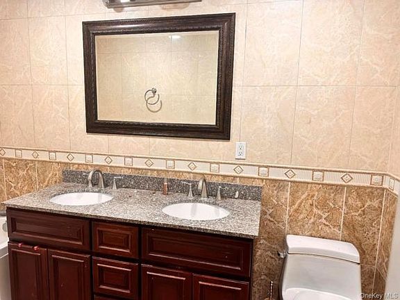 5th image of 14062 Burden Cres APT 3A