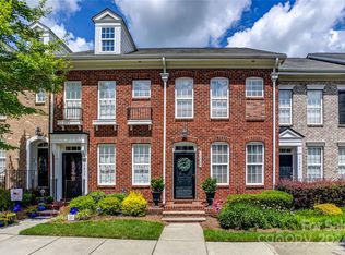 15864 Sharon Dale Dr, Davidson, NC 28036