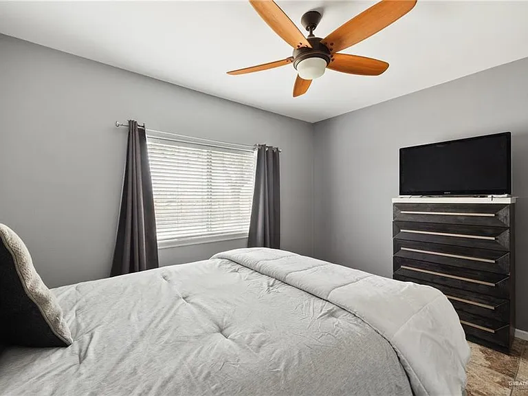 2801 Nicole Dr — Photo 11