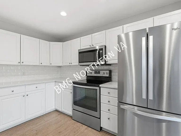 1881 Crescent Park Dr — Photo 12