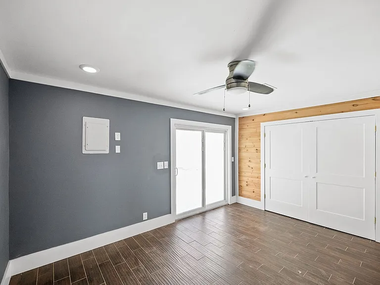 24663 Chestnut St #B — Photo 13