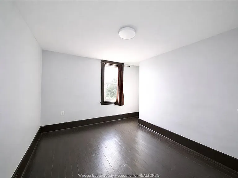 3463 Harris St — Photo 17