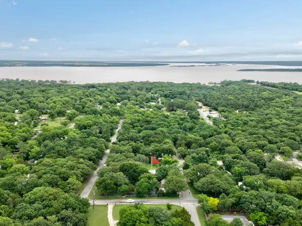 97 Oak Trail Dr, Gordonville, TX 76245