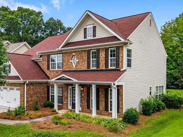 2331 Mill Ln, High Point, NC 27265