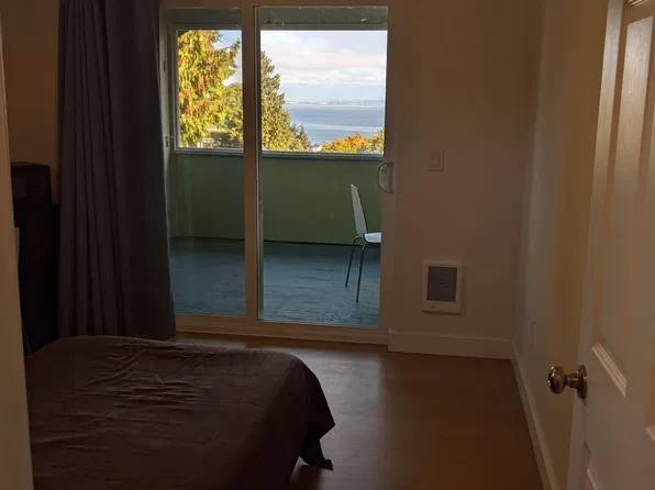 182 Donegal Dr, Point Roberts, WA 98281