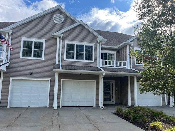 631 East St Unit B102, Mansfield, MA 02048