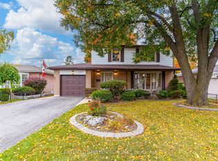33 Banbury Ct, Brampton, ON L6T 1Y9