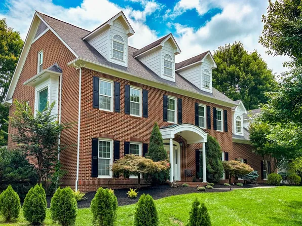 236 Sandringham Ct, Knoxville, TN 37934