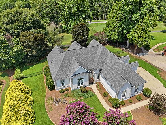 5th image of 724 W Tara Ln