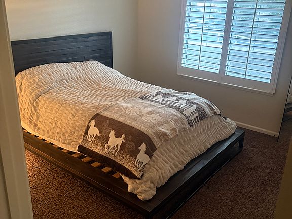 3rd image of 17744 Copper Queen Ln