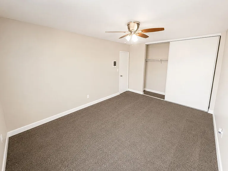 Greentree Apartments — Photo 30