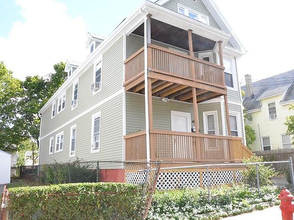 2nd image of 40 Hollingsworth St
