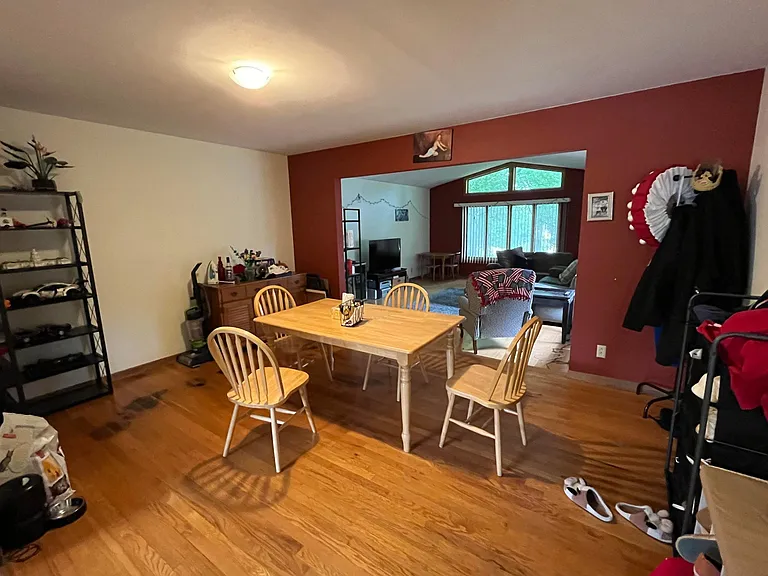 1408 Linden Dr — Photo 18