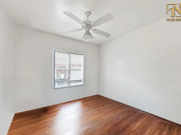 661 Euclid Avenue image 7 of 25