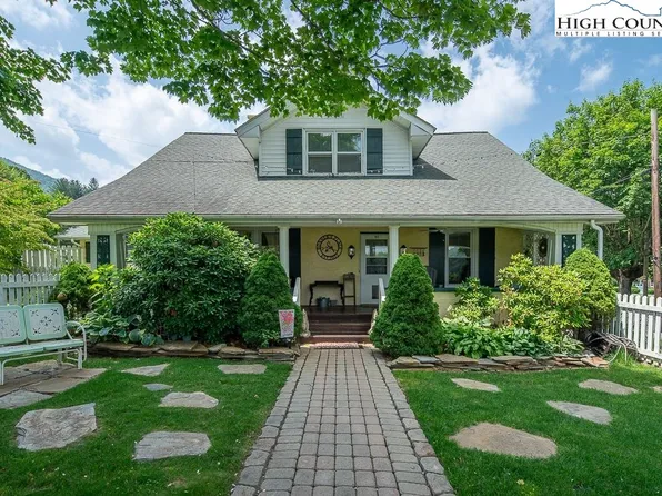 102 W 2nd Street, West Jefferson, NC 28694